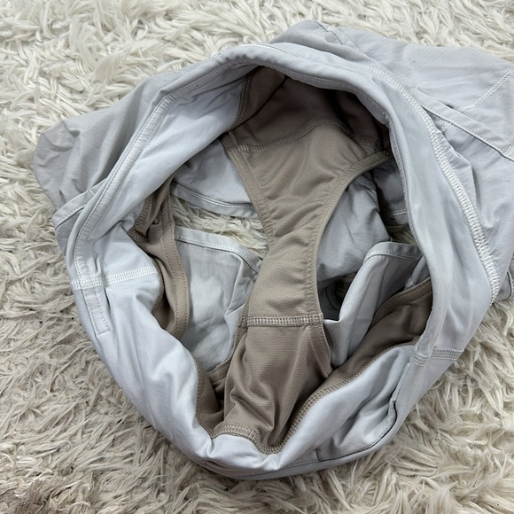 Lululemon Speed Shorts White - Picture 3 of 5
